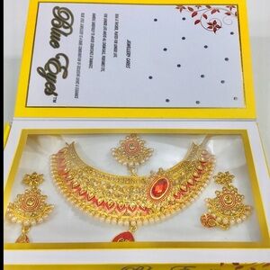 New Pakistani 4-pcs  gold plated matha tikka  jewelry set